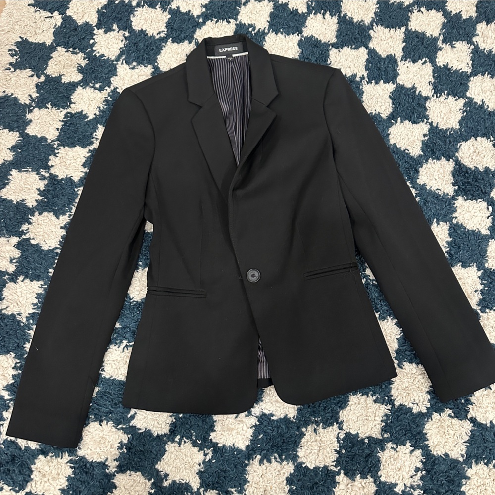 Business professional women's suit set